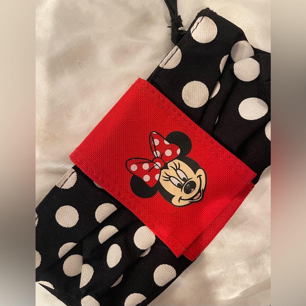 WDW~Disney’s Minnie Mouse Wristlet, Coin Purse 🪙 or Pencil Case ✏️